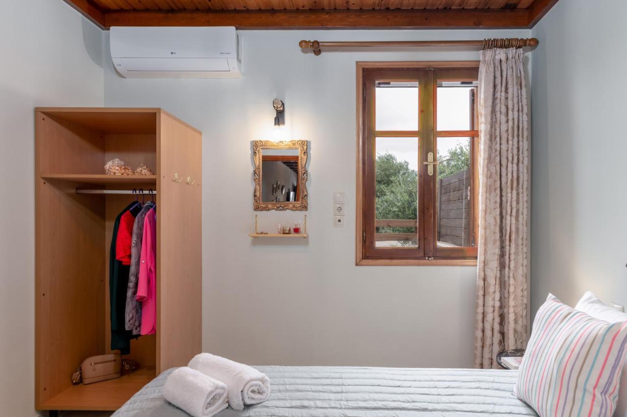 Studio De Bosset Argostoli  Luaran gambar
