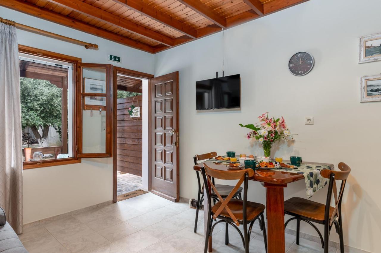 Studio De Bosset Argostoli  Luaran gambar