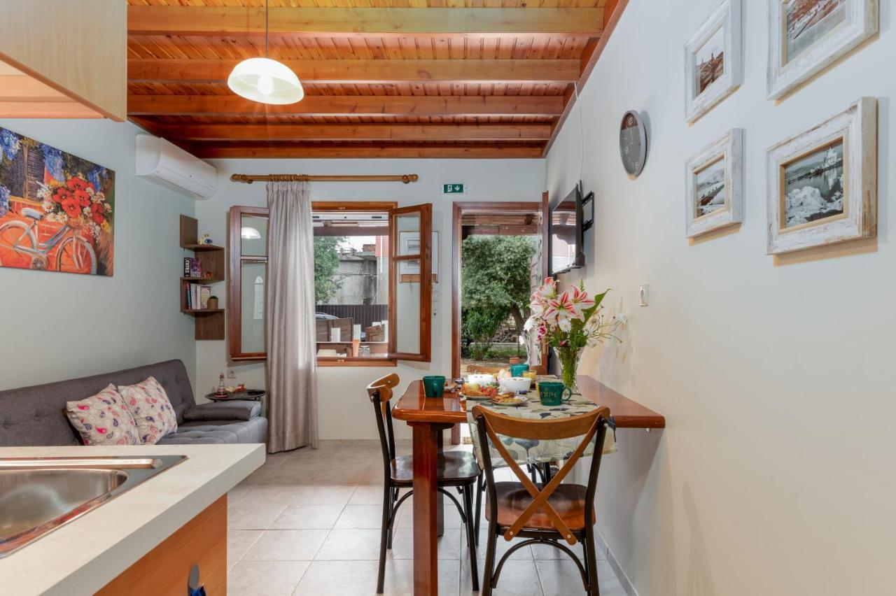 Studio De Bosset Argostoli  Luaran gambar